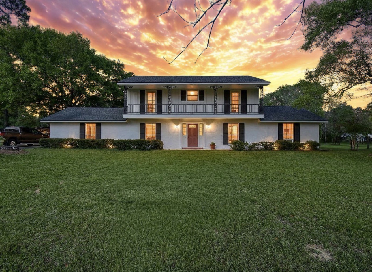 Listing photo 1