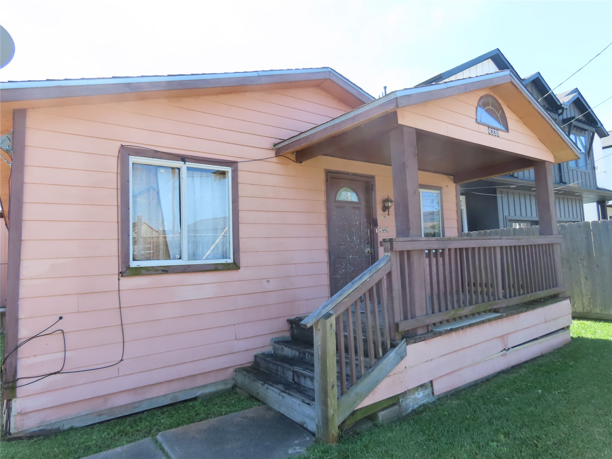 Listing photo 5