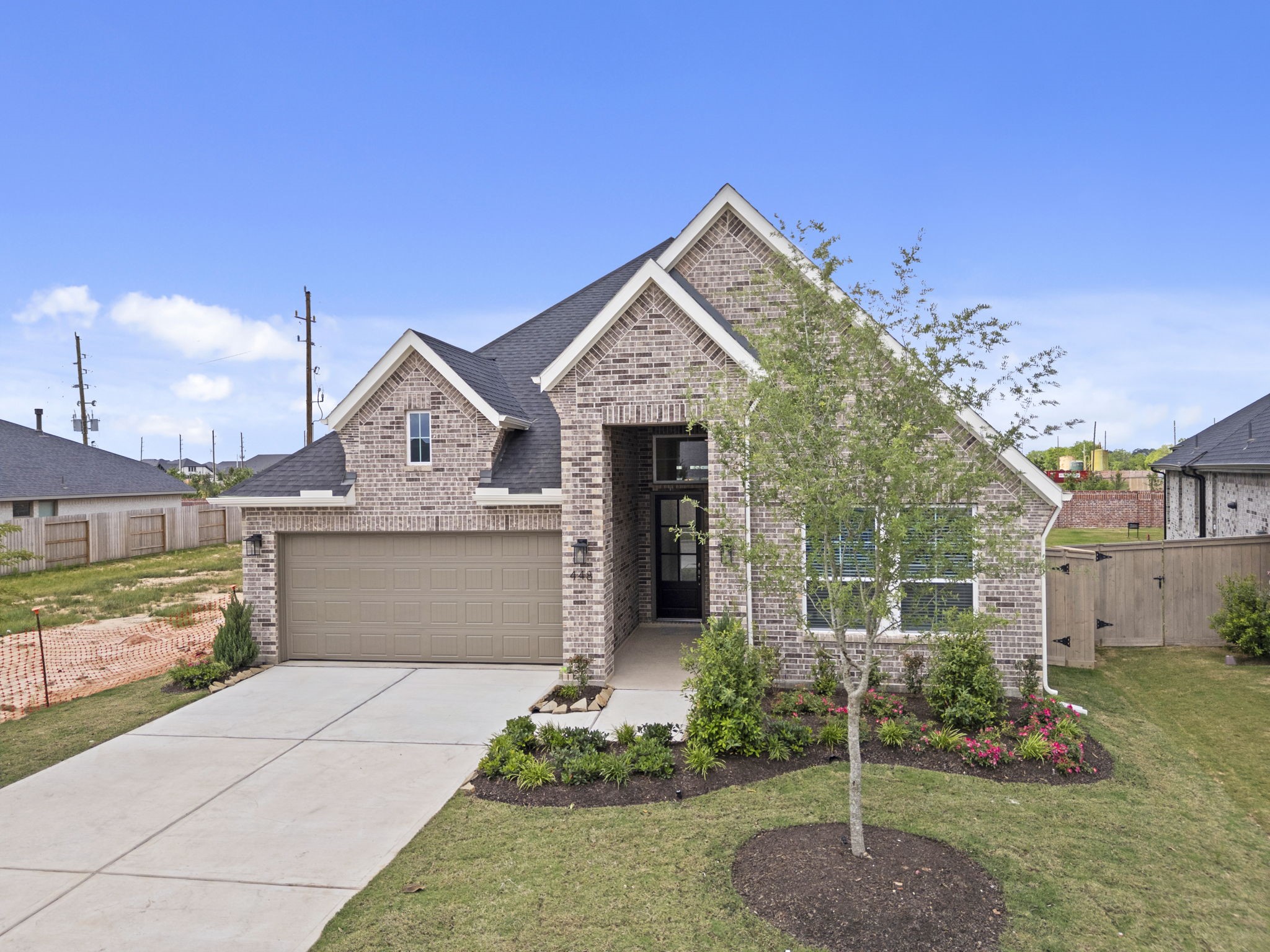 Listing photo 1
