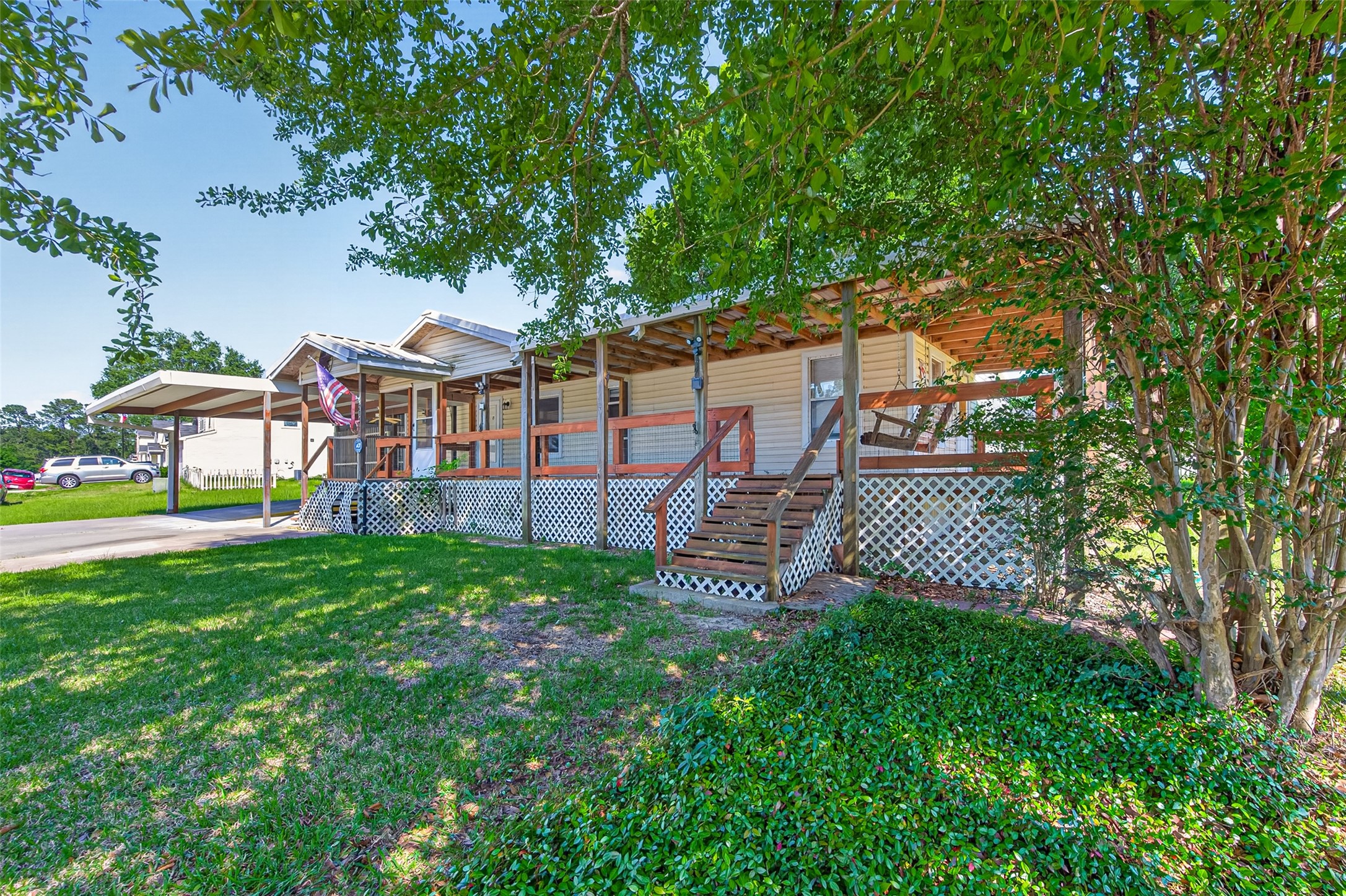 Listing photo 5