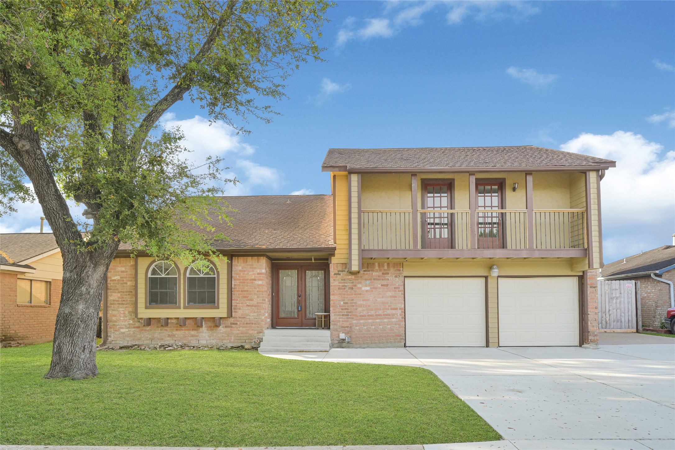 Listing photo 1
