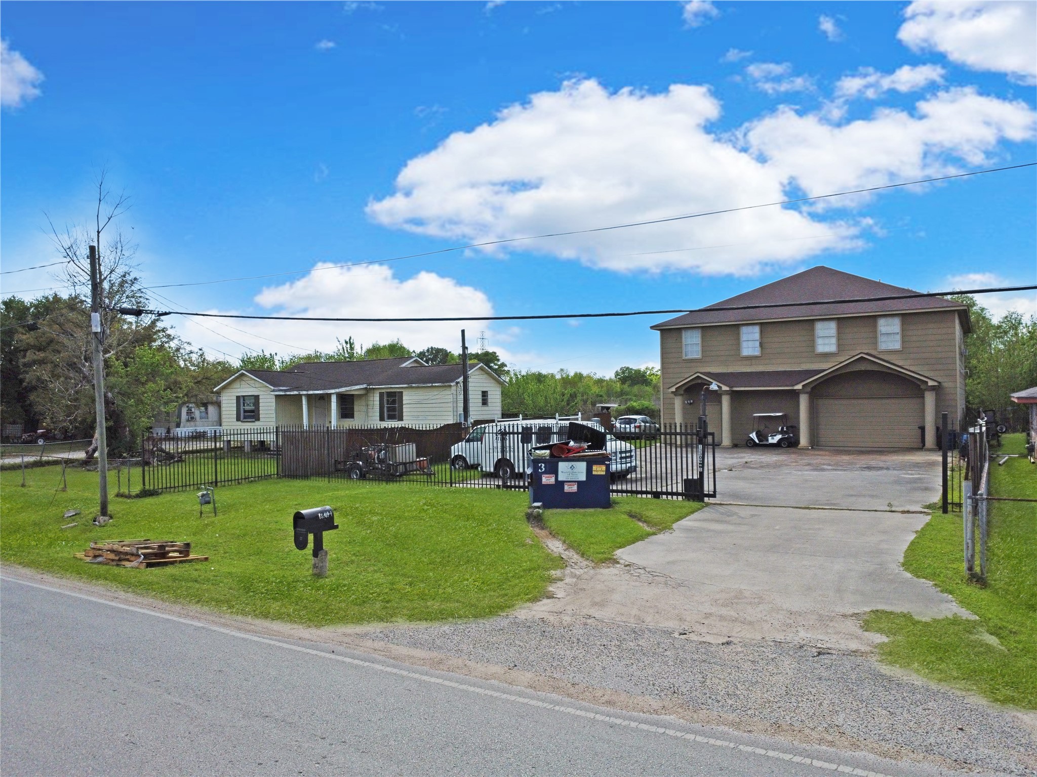 Listing photo 1