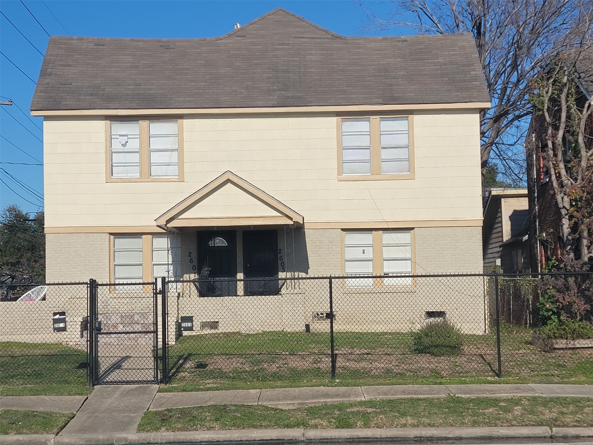 Listing photo 1