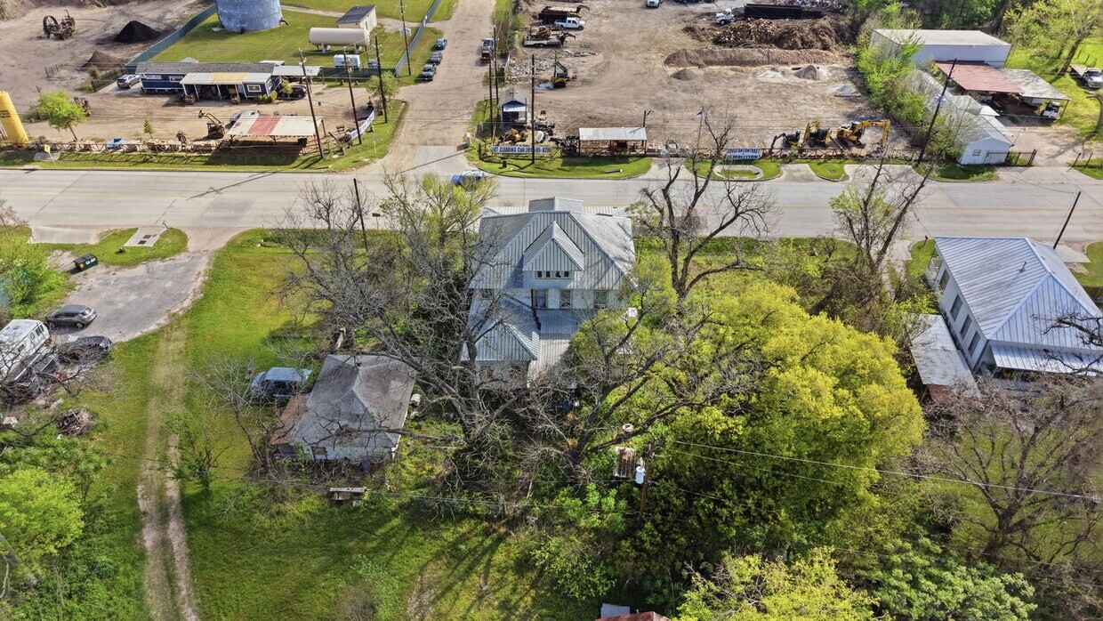 Listing photo 4