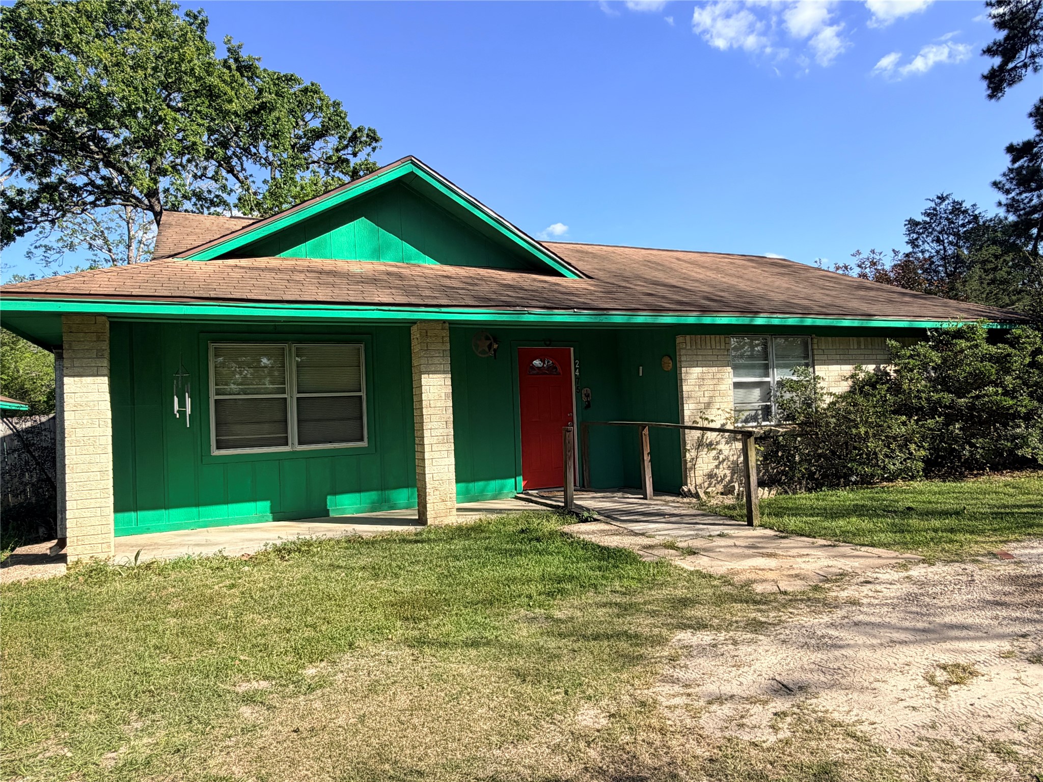 Listing photo 1