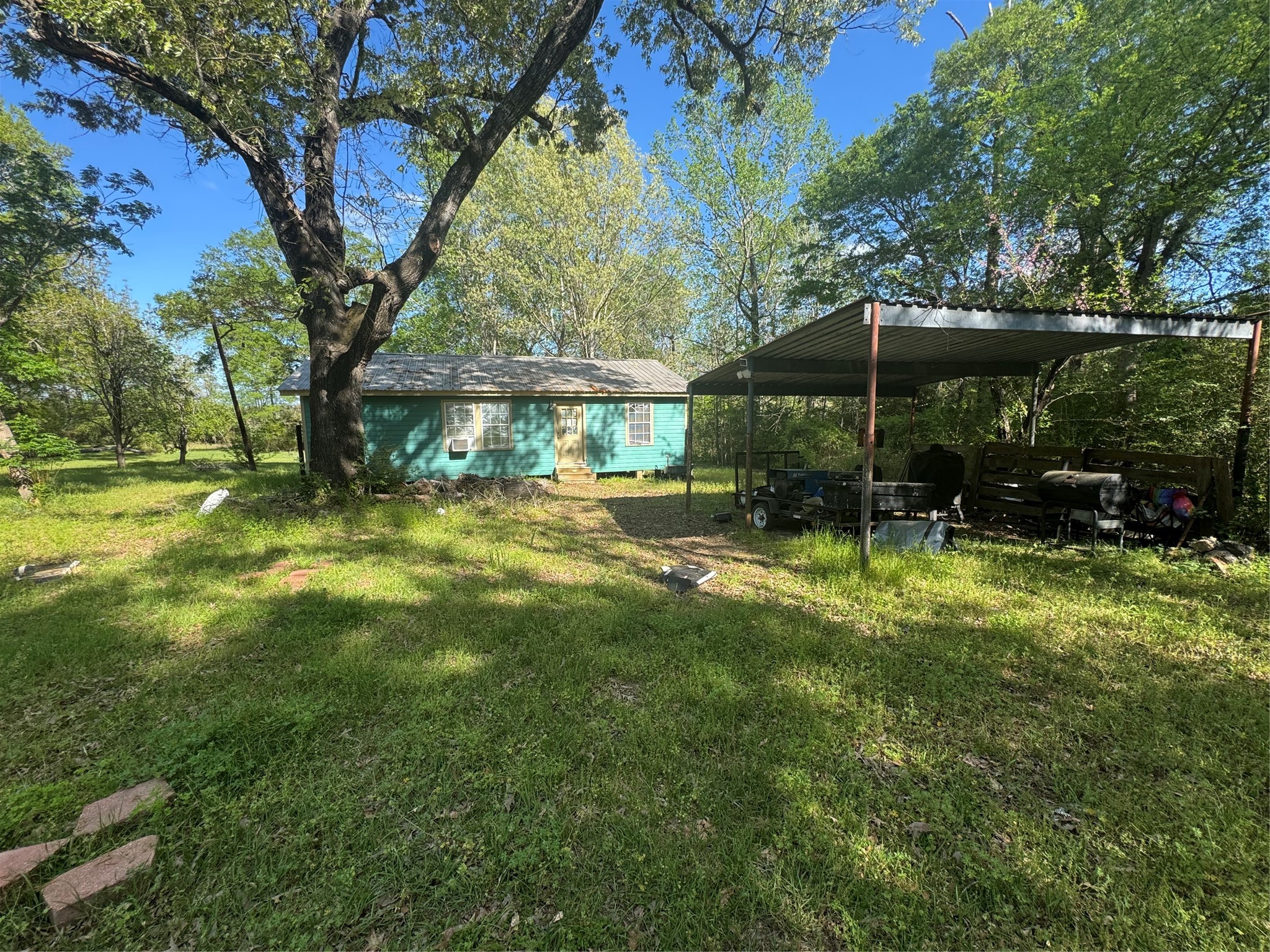 Listing photo 4