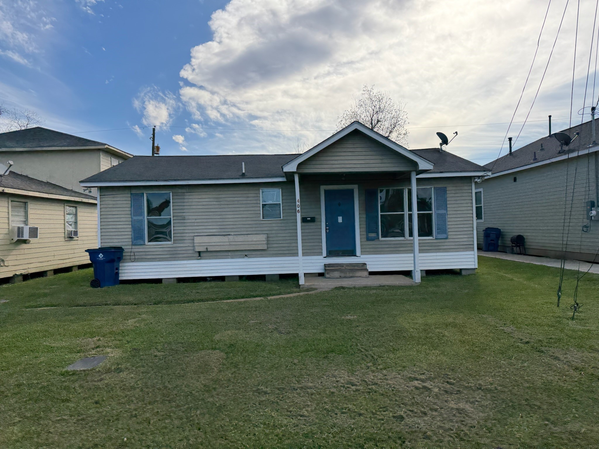 Listing photo 1