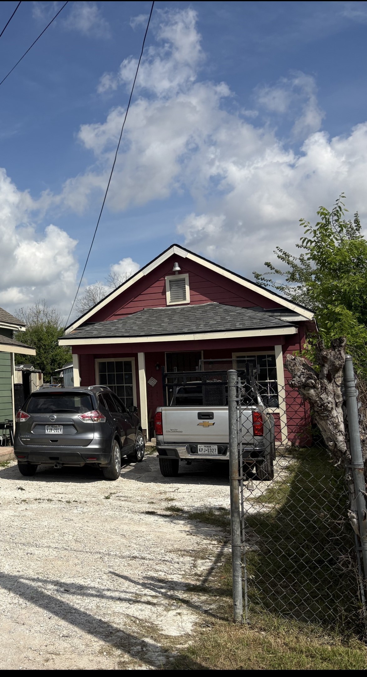Listing photo 1