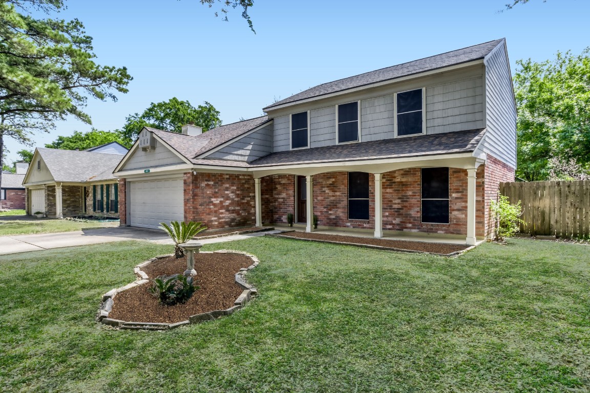Listing photo 1