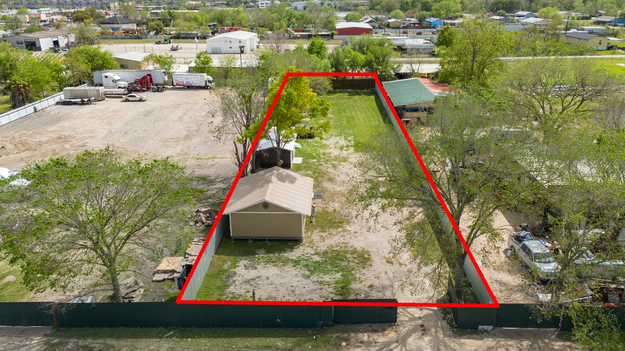 Listing photo 4