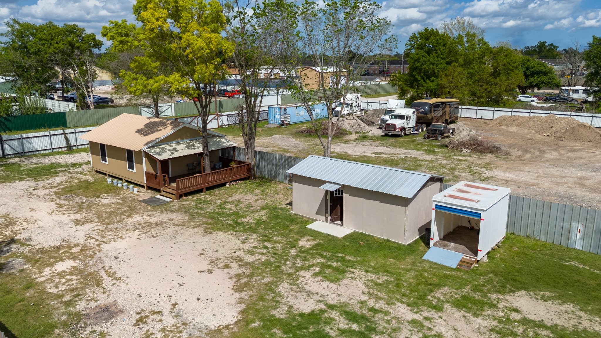 Listing photo 5