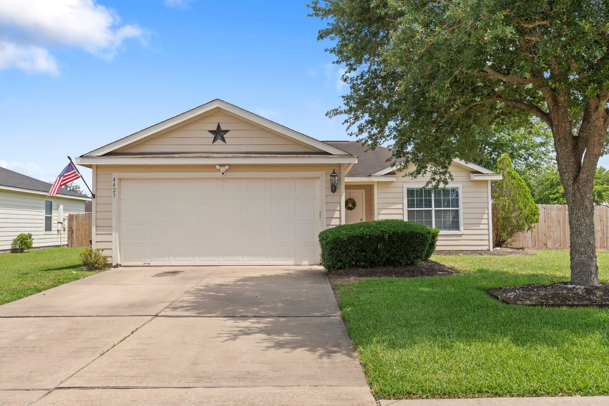 Listing photo 1
