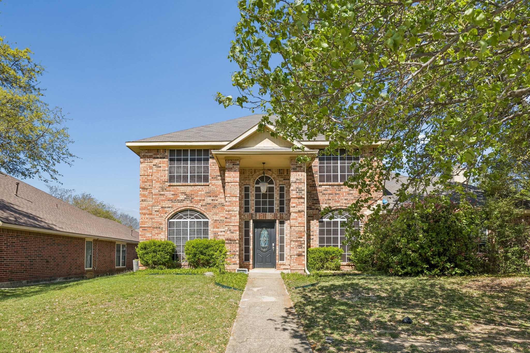 Listing photo 1