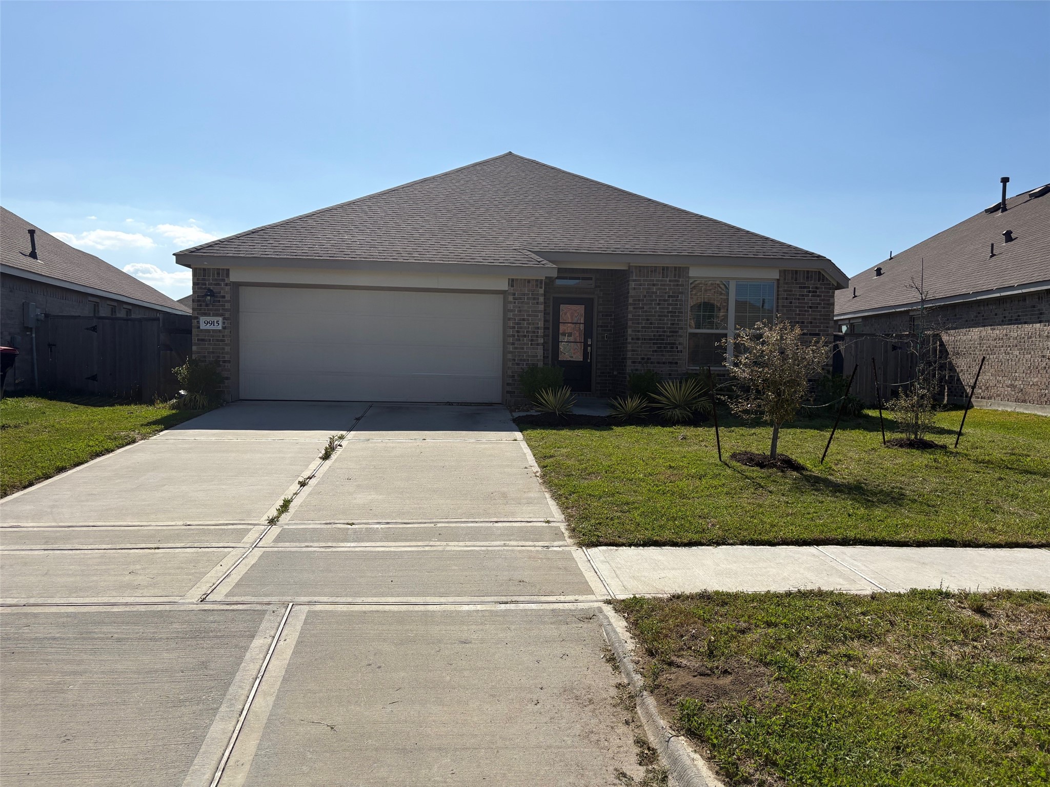 Listing photo 1