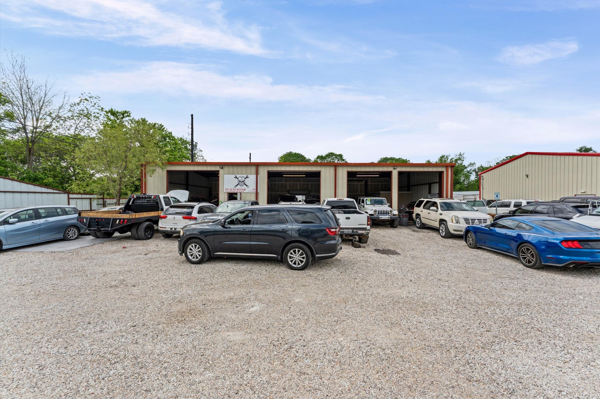 Listing photo 1