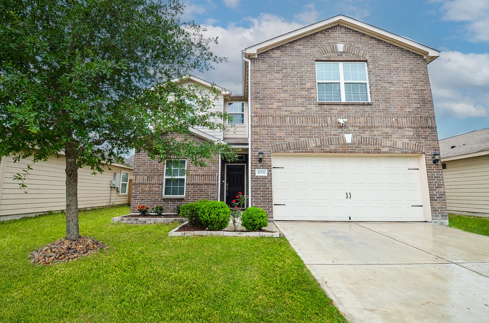 Listing photo 1
