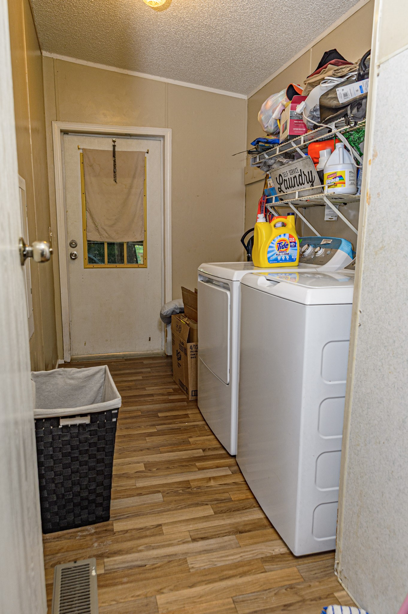 Listing photo 1
