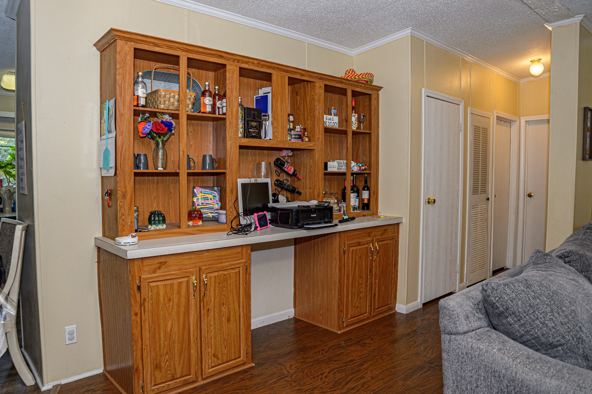 Listing photo 1