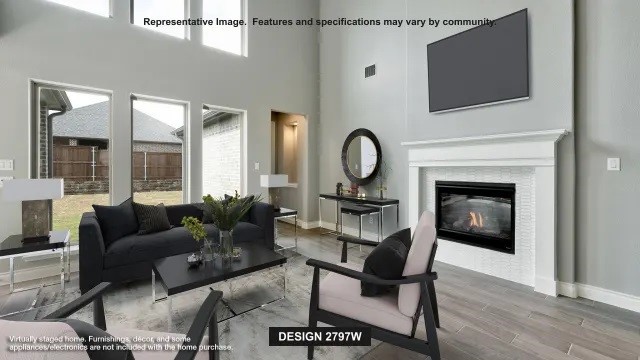Listing photo 2