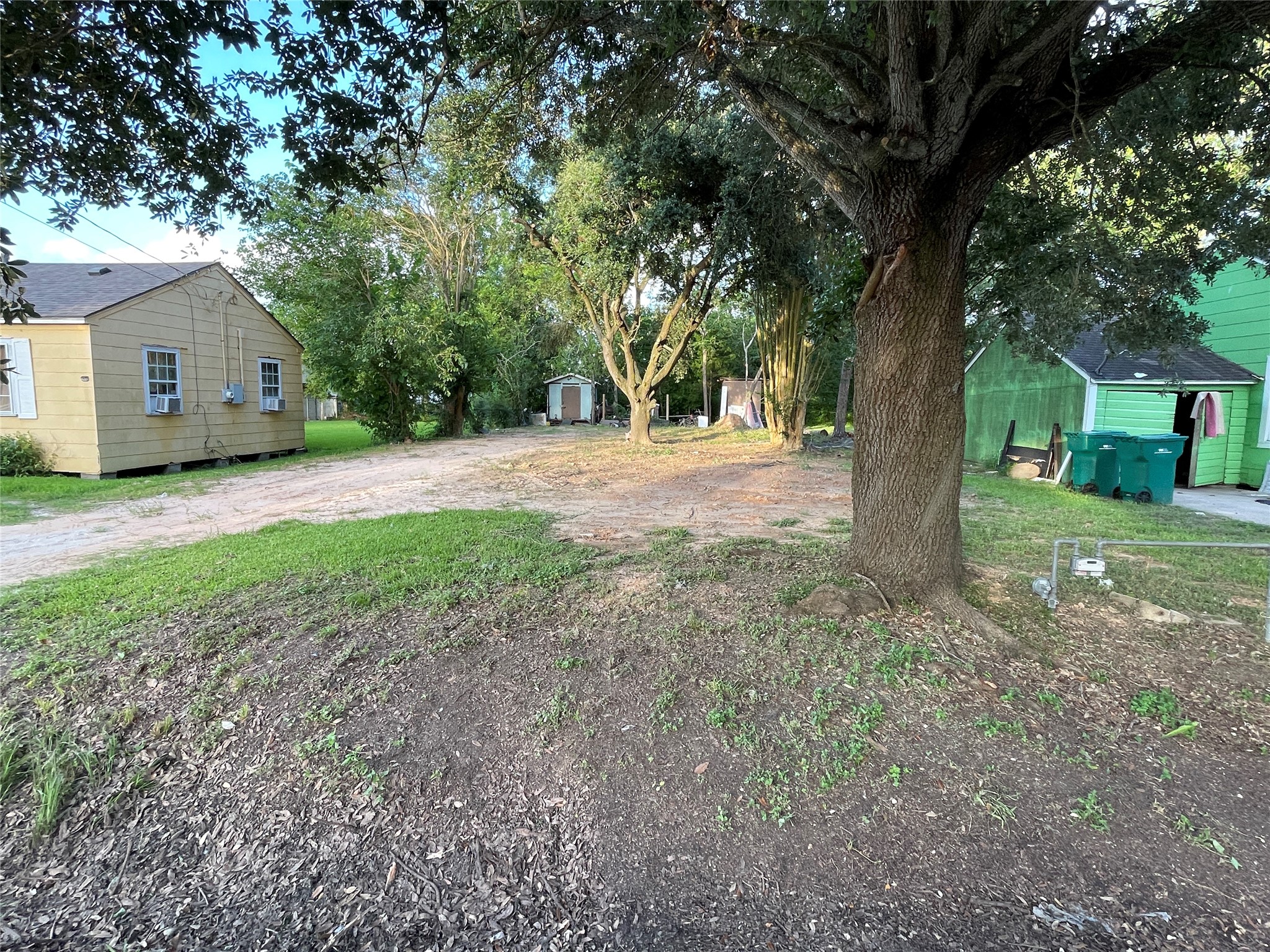 Listing photo 4