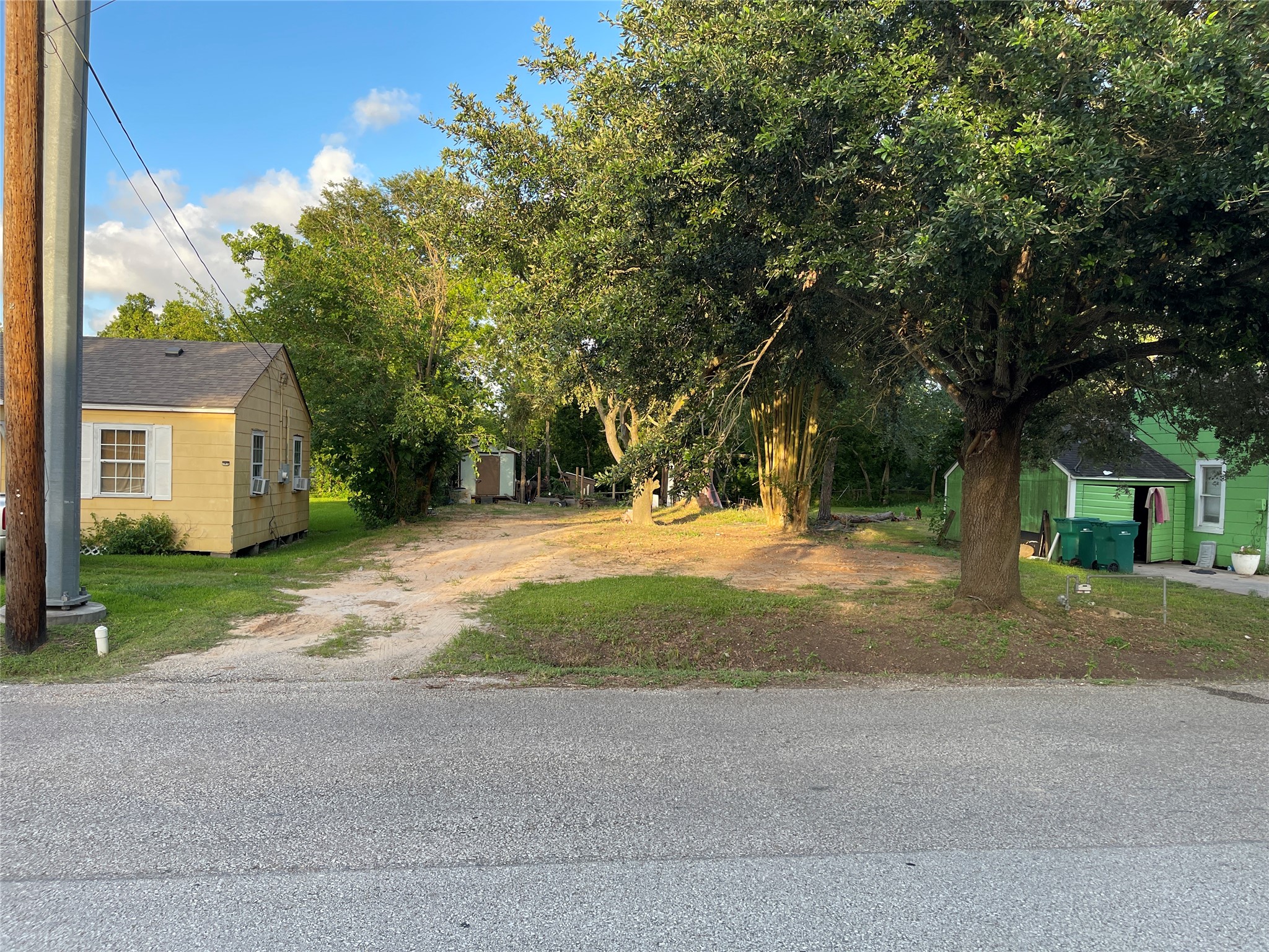 Listing photo 5