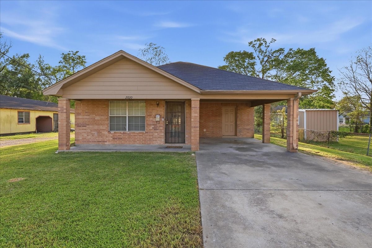 Listing photo 1