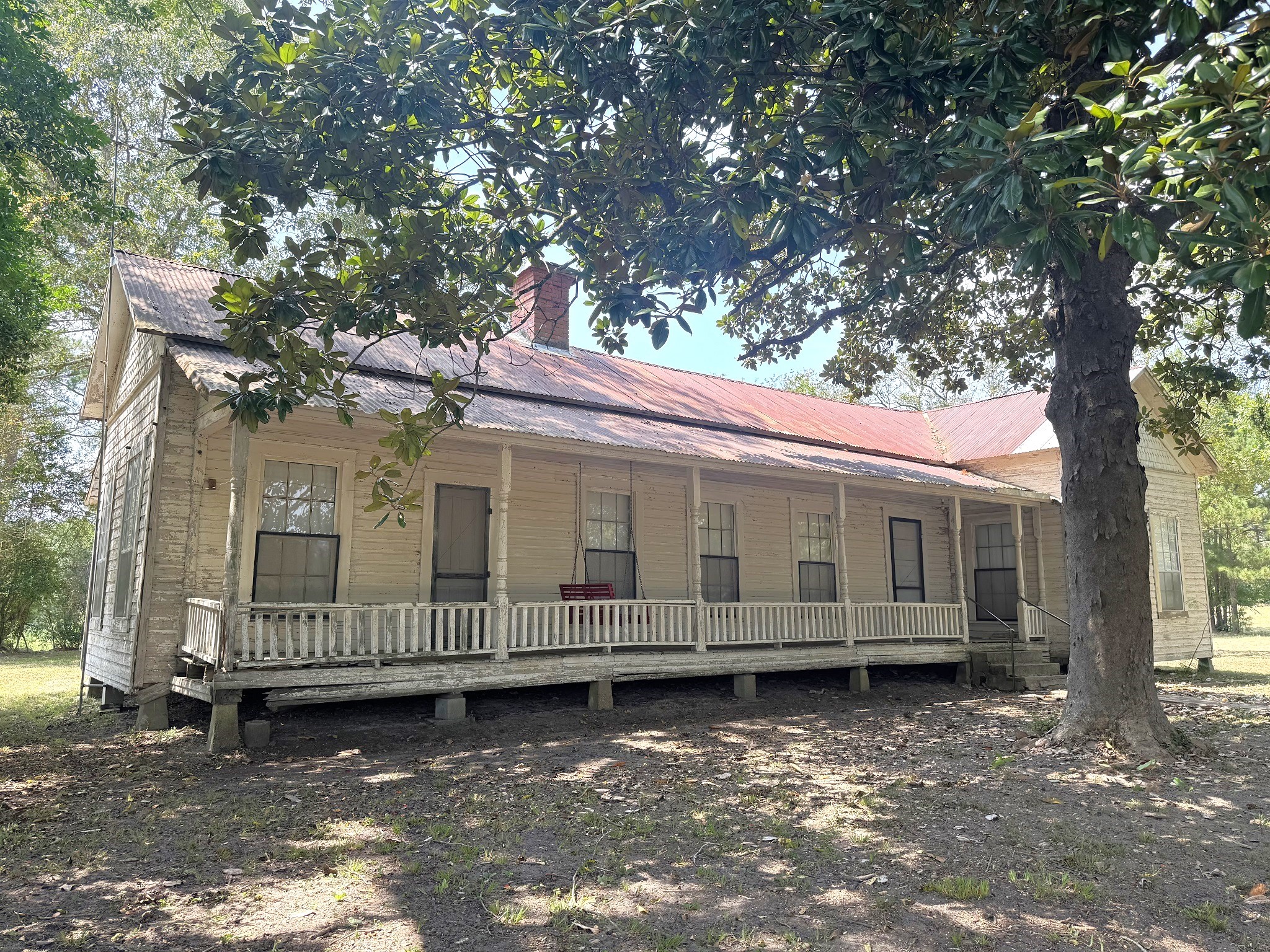 Listing photo 1