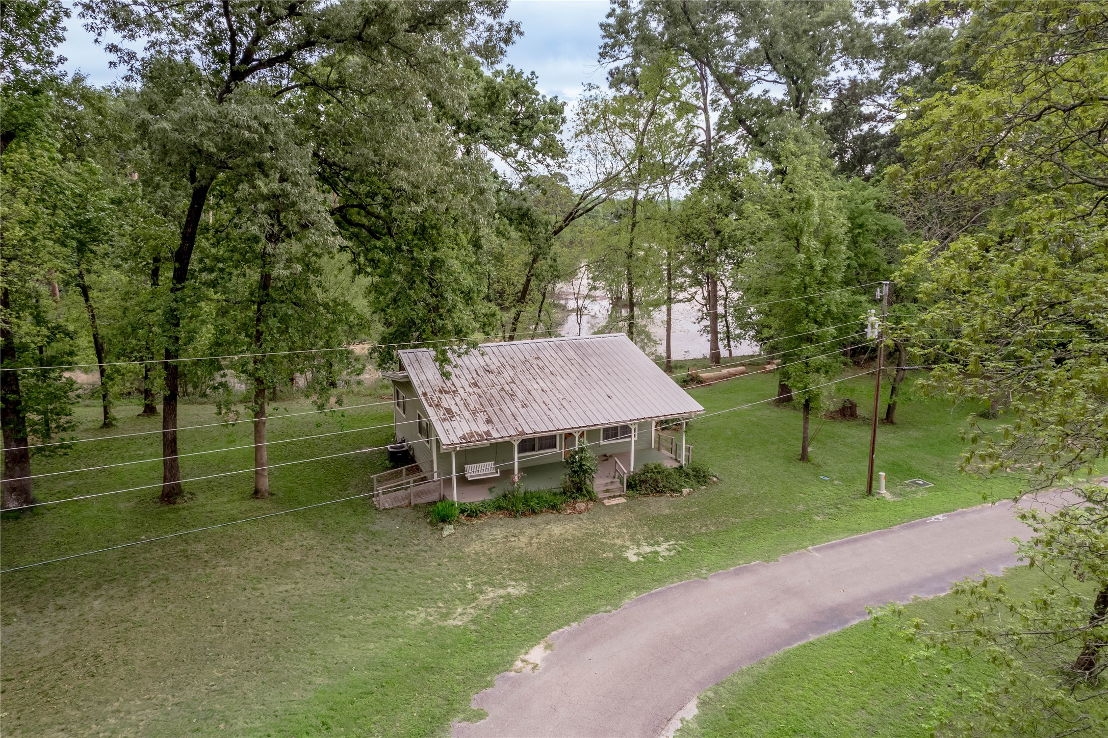 Listing photo 4