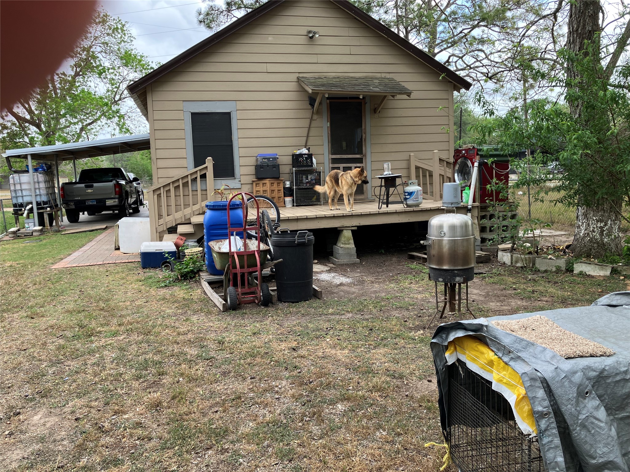 Listing photo 1