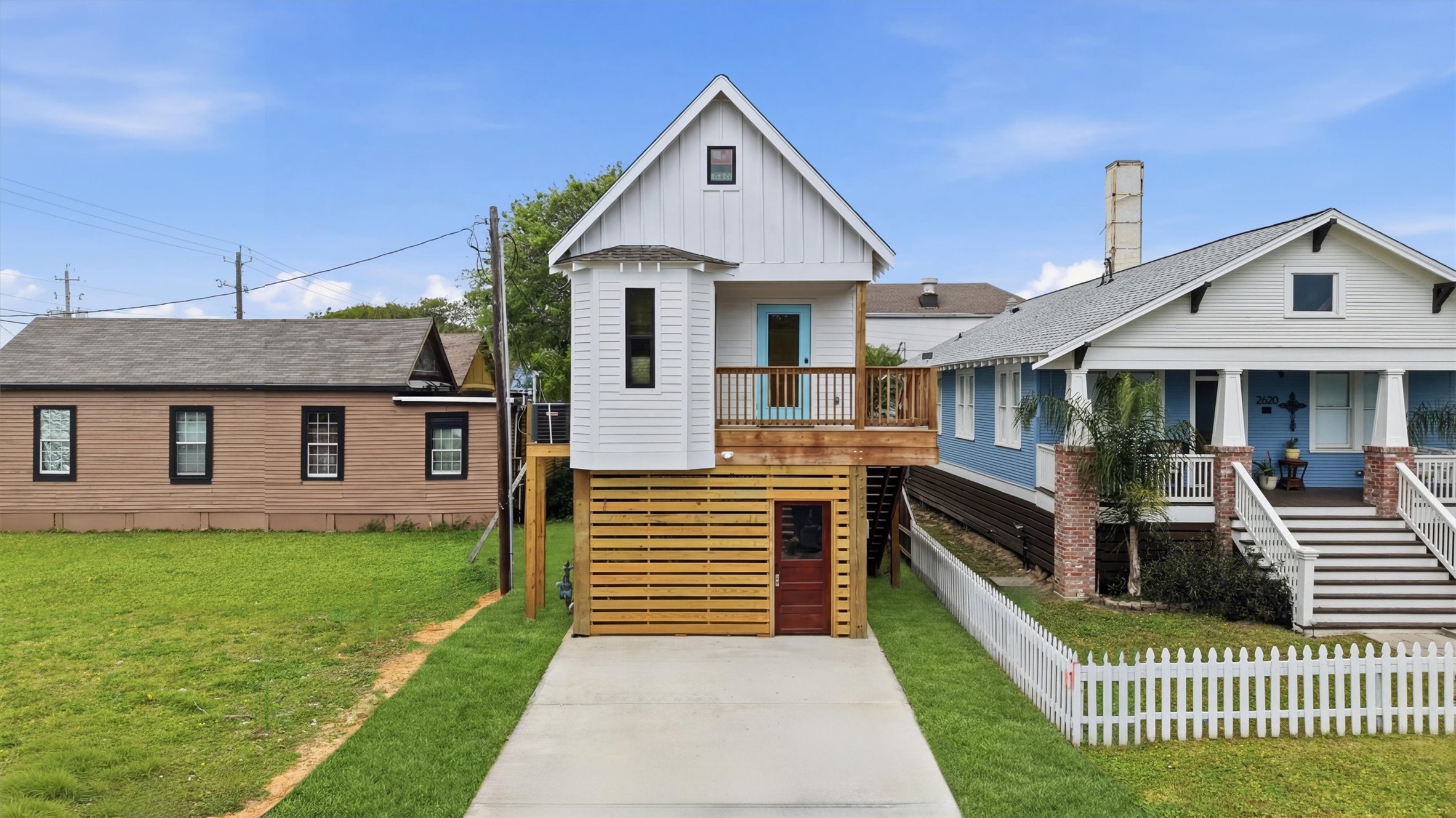 Listing photo 1