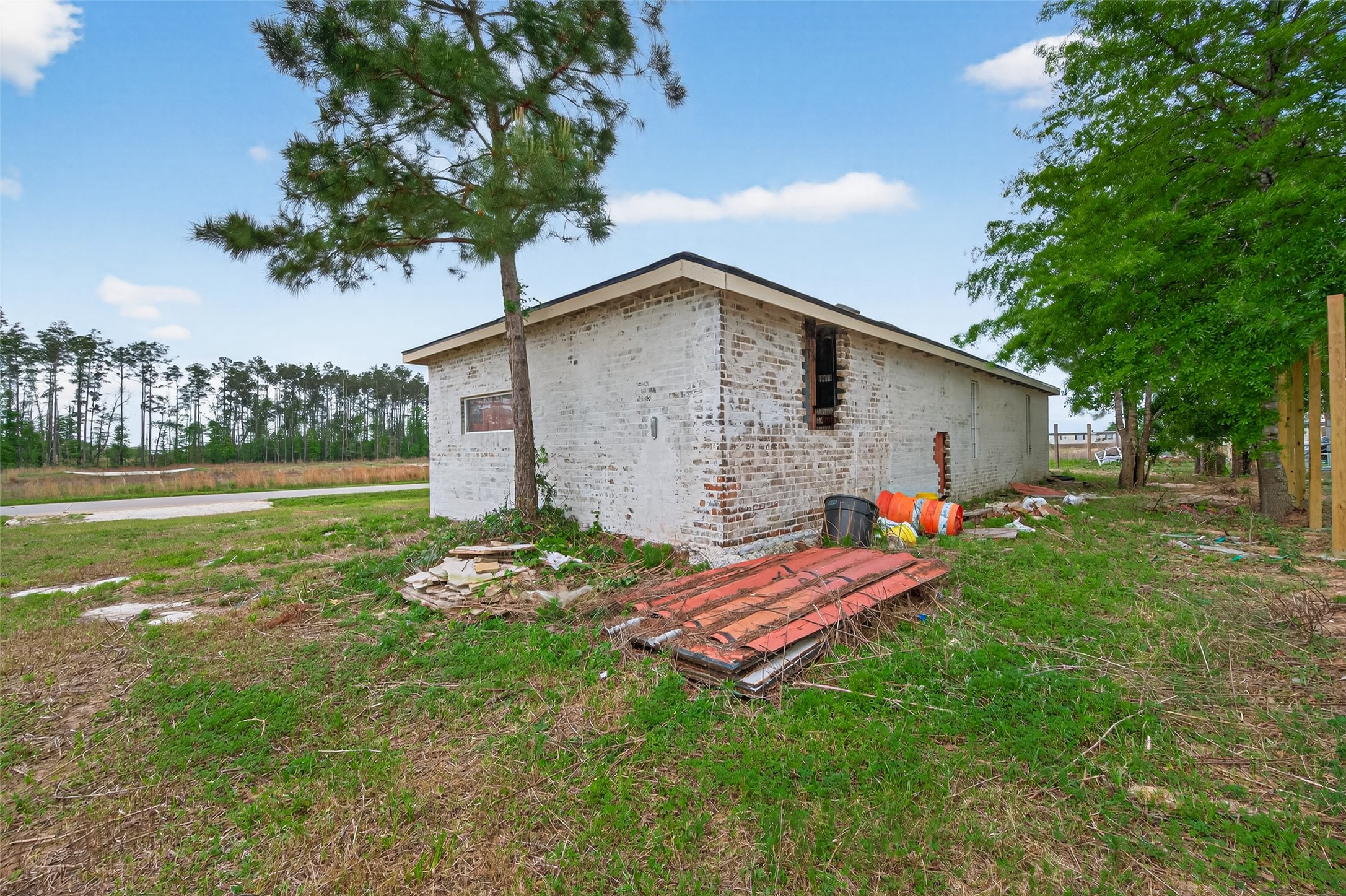 Listing photo 5