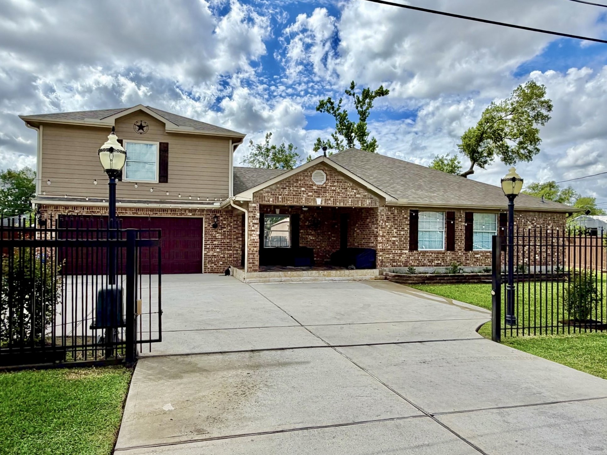 Listing photo 1
