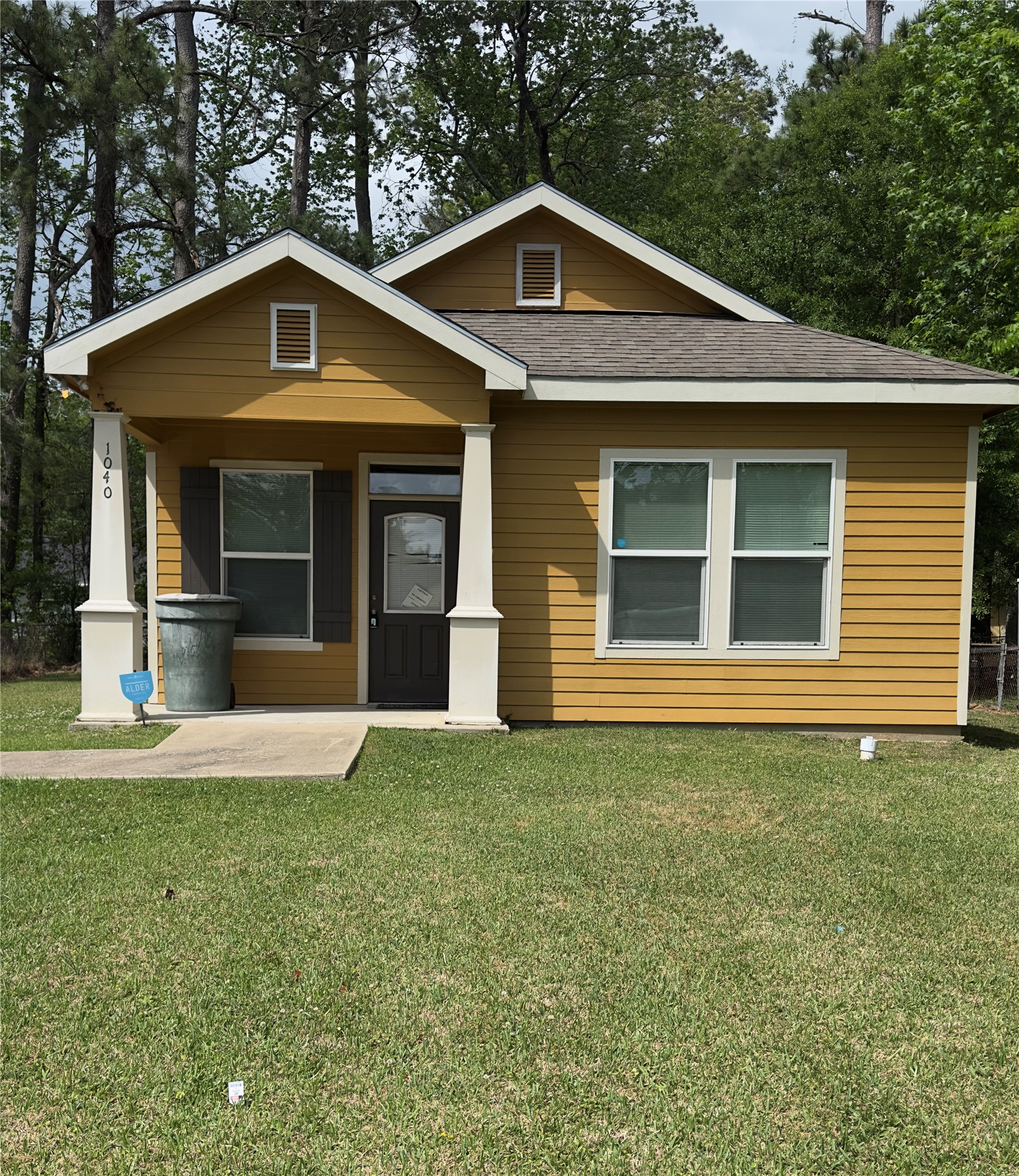 Listing photo 1