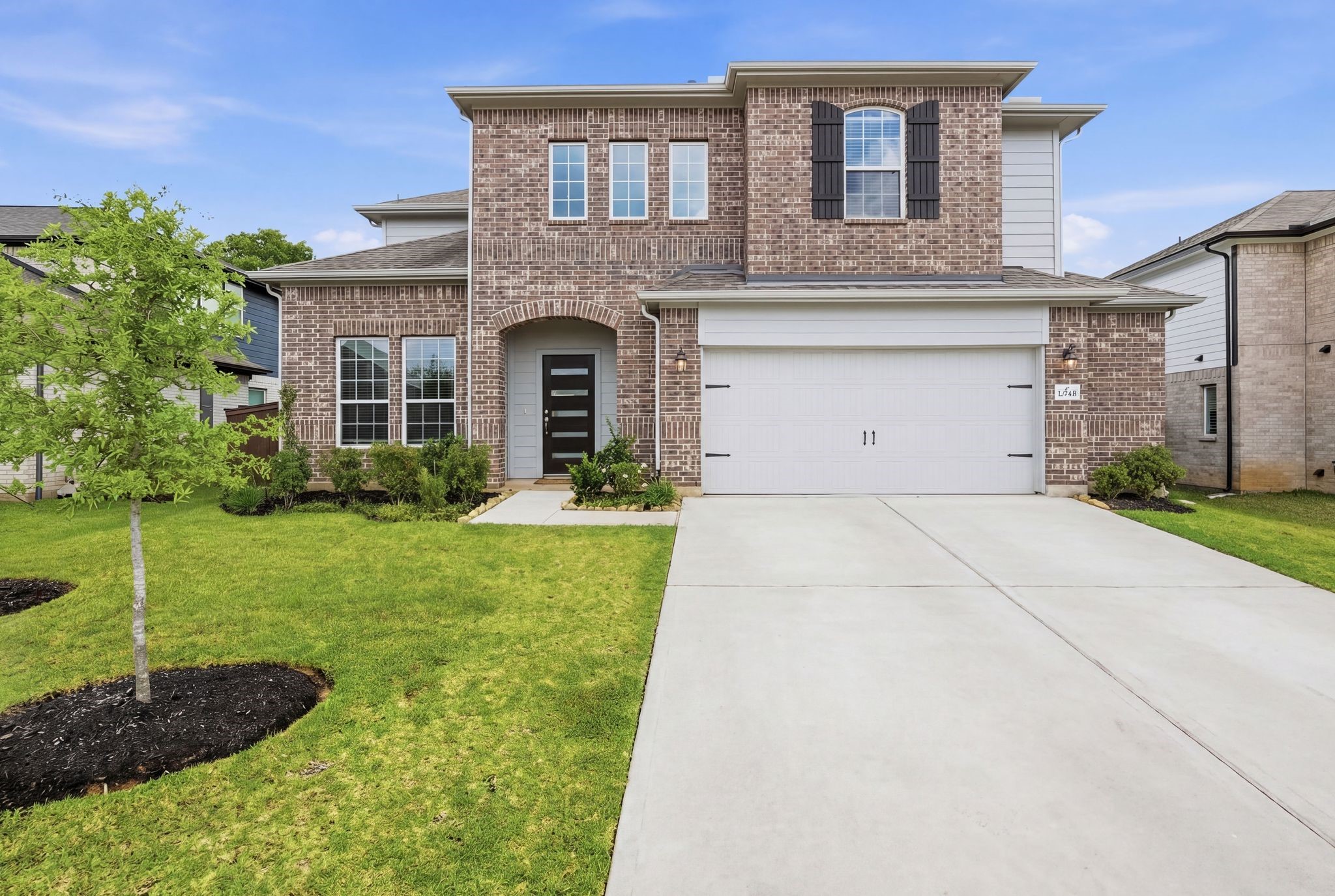 Listing photo 1