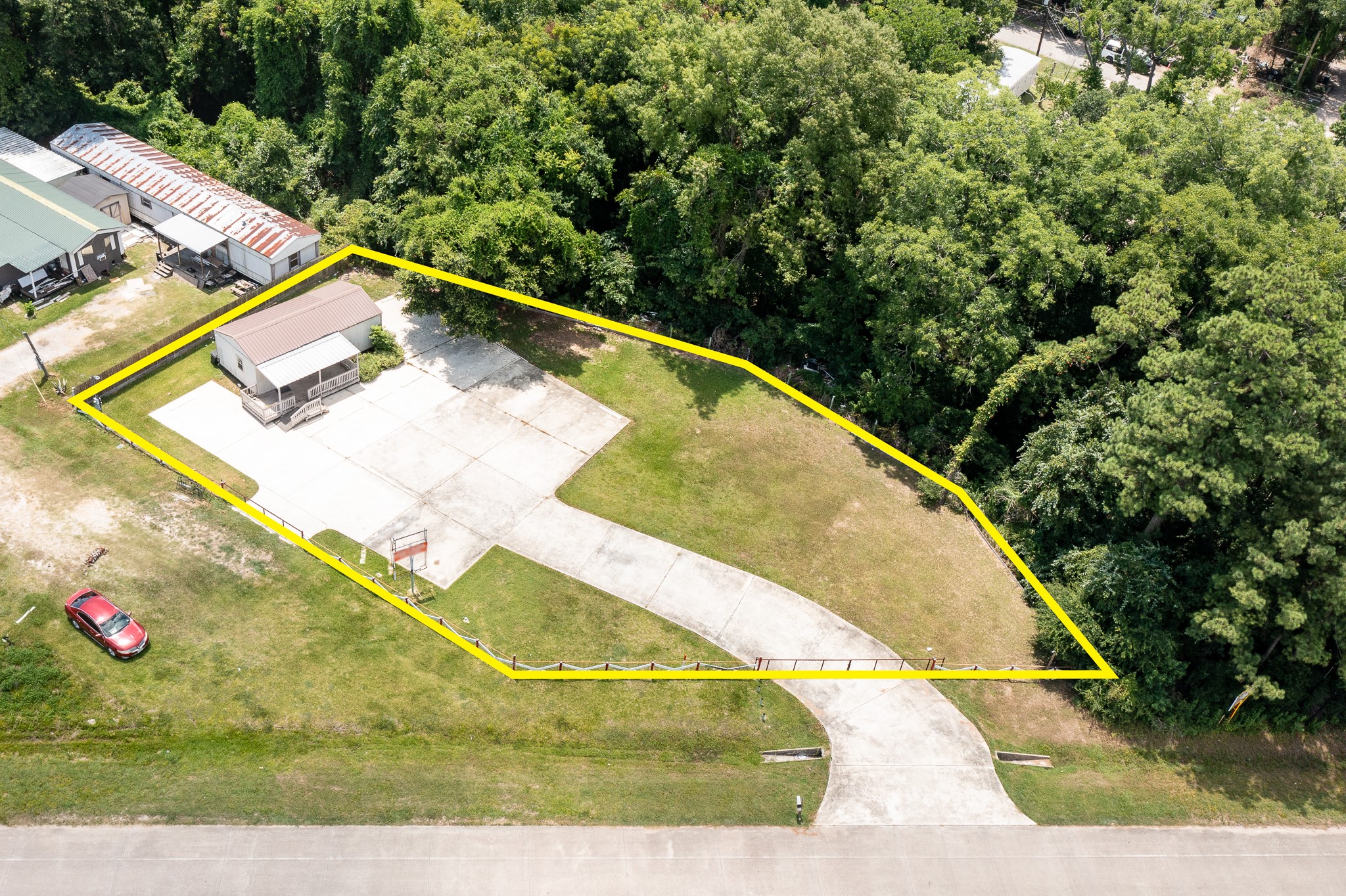 Listing photo 1