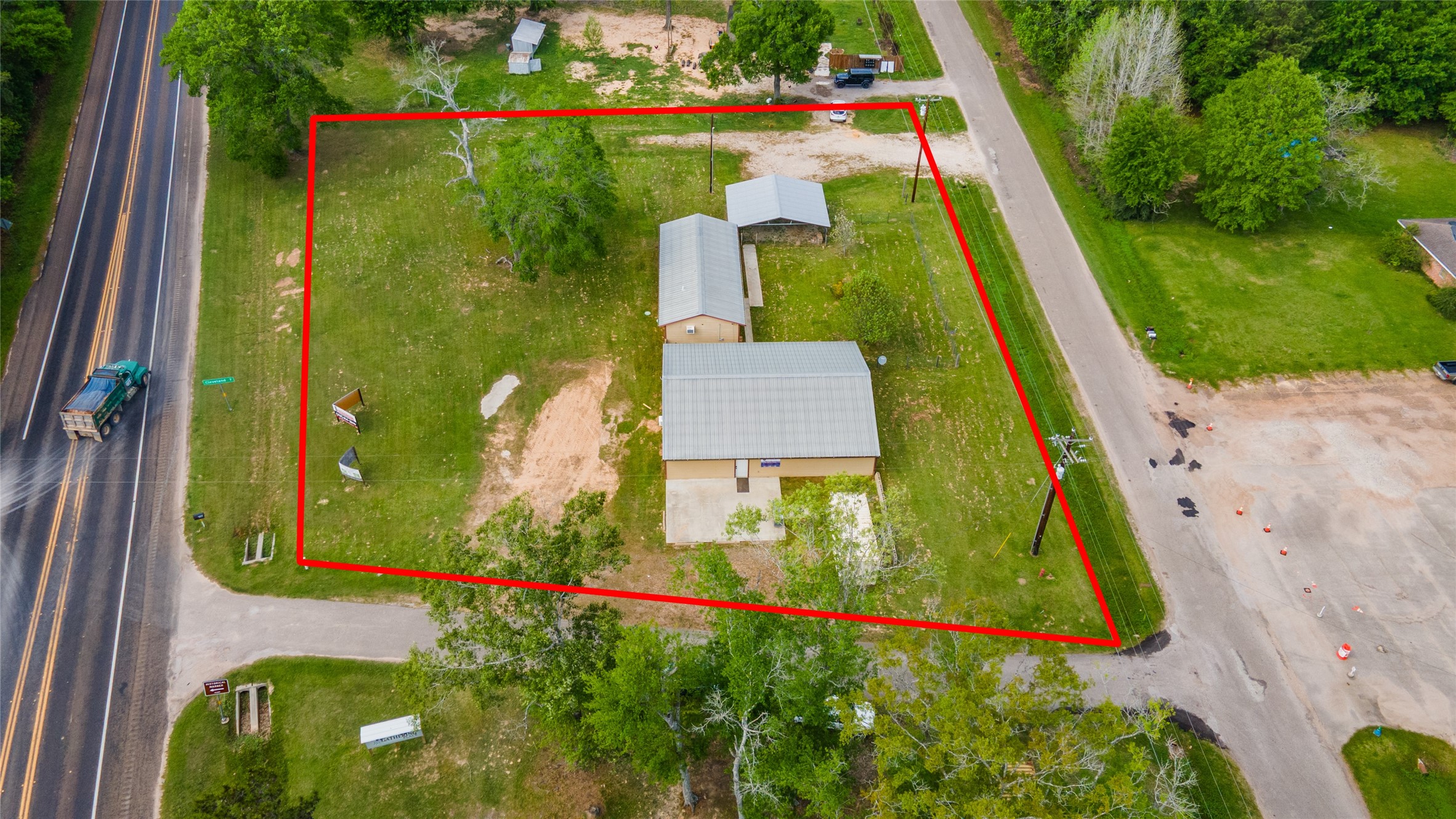 Listing photo 1
