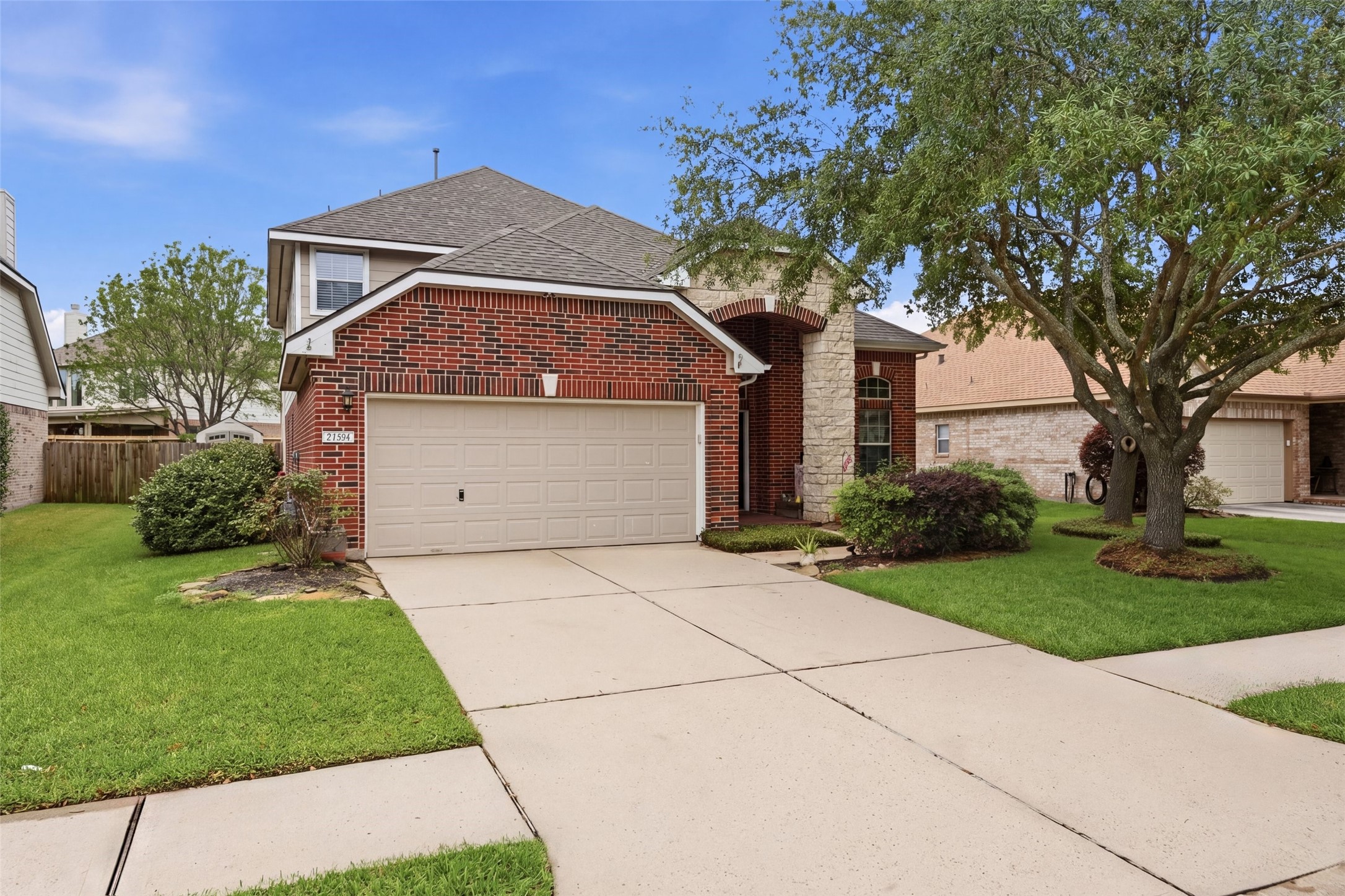 Listing photo 1