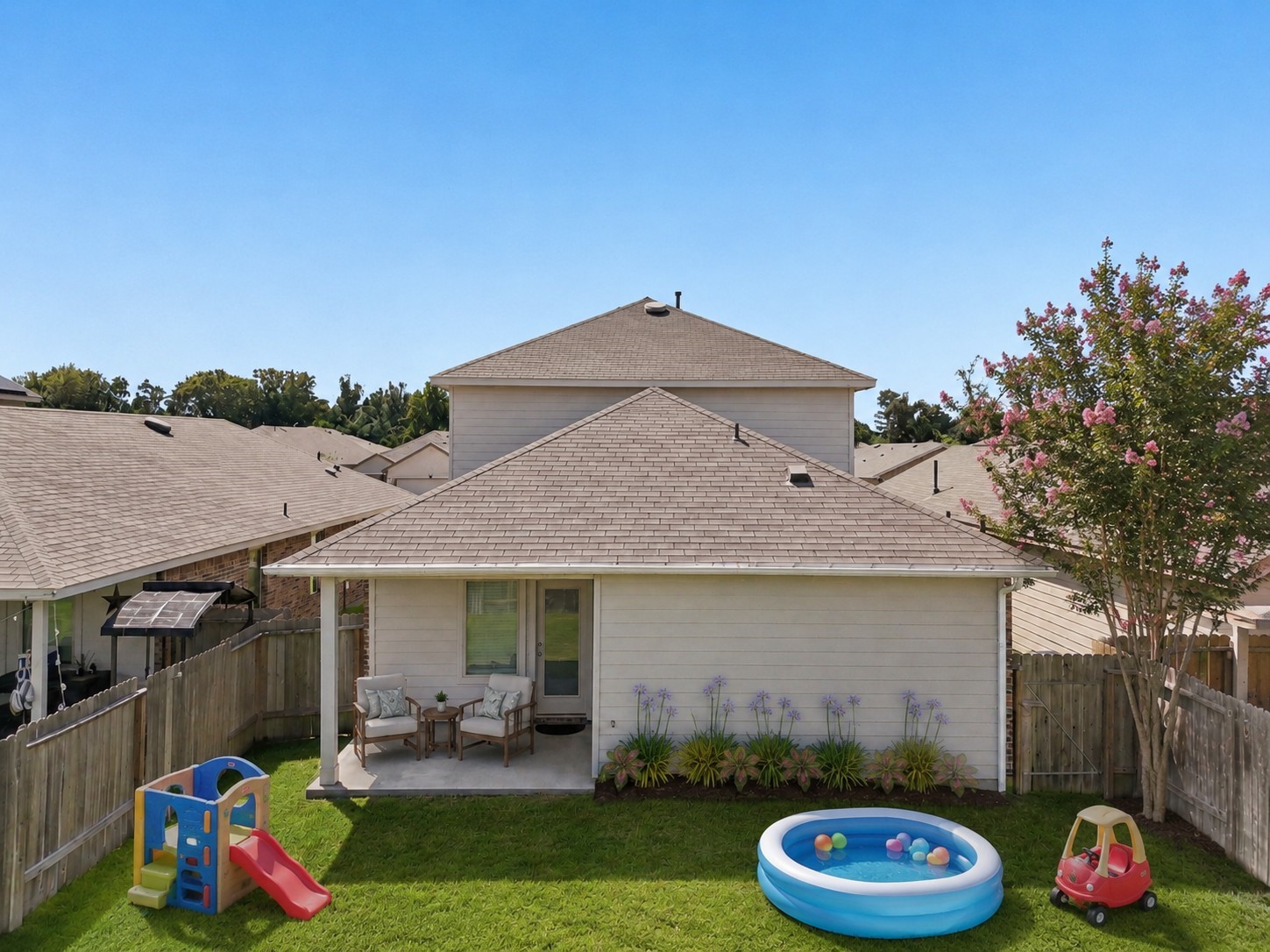 Listing photo 2