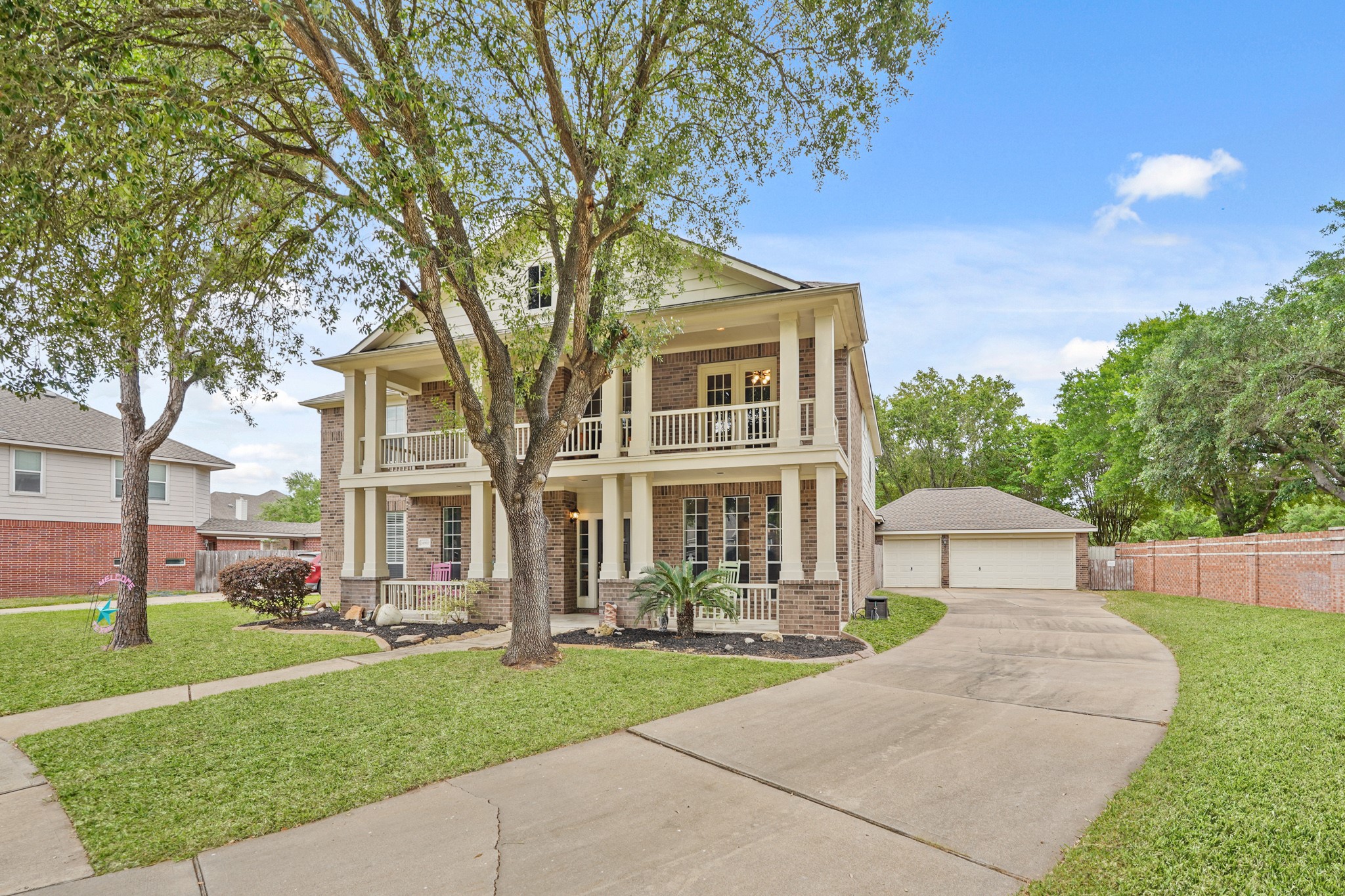 Listing photo 1