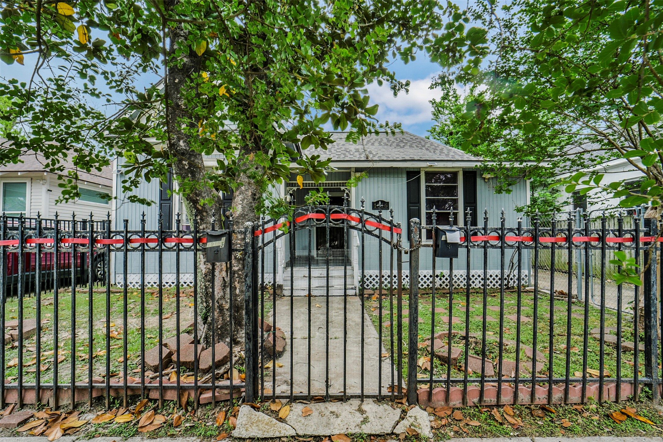 Listing photo 1