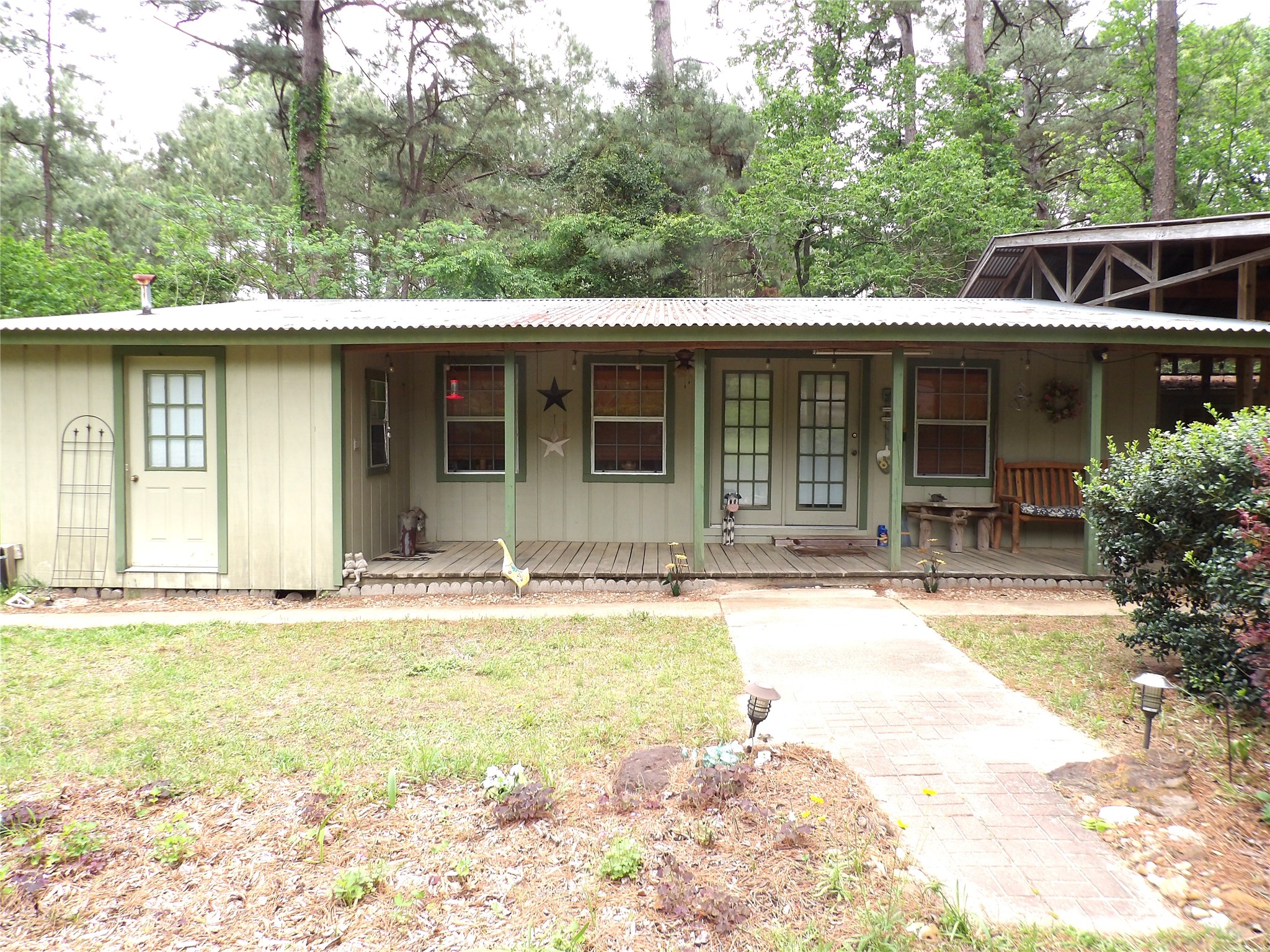 Listing photo 5