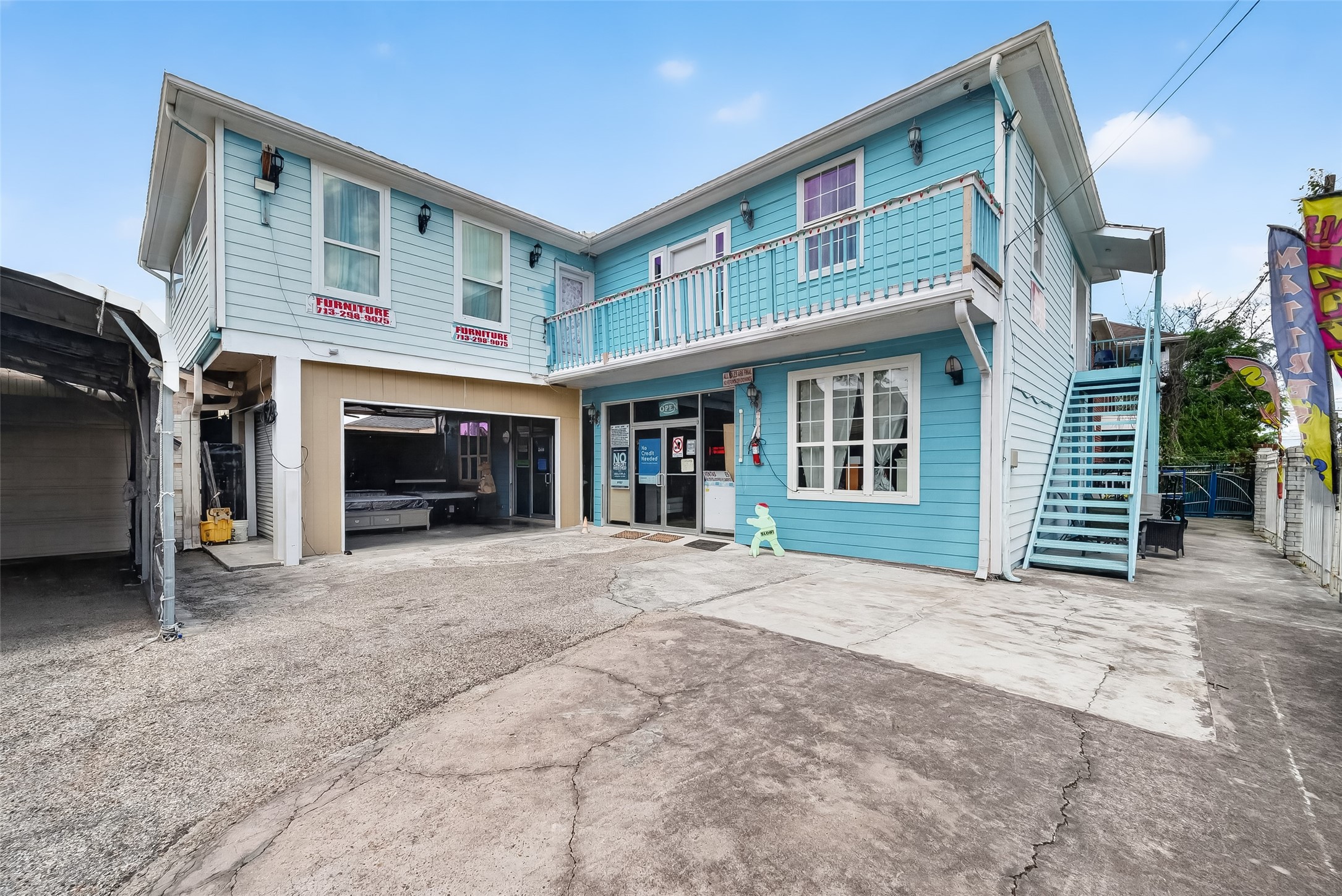 Listing photo 1