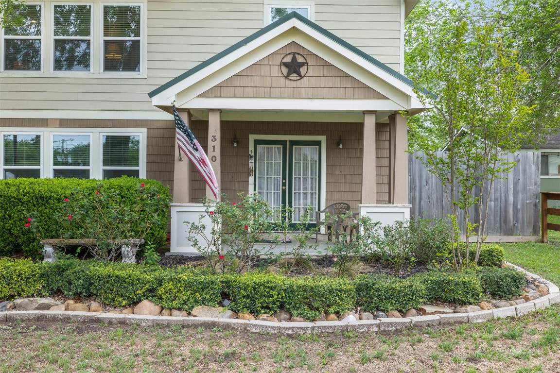 Listing photo 4
