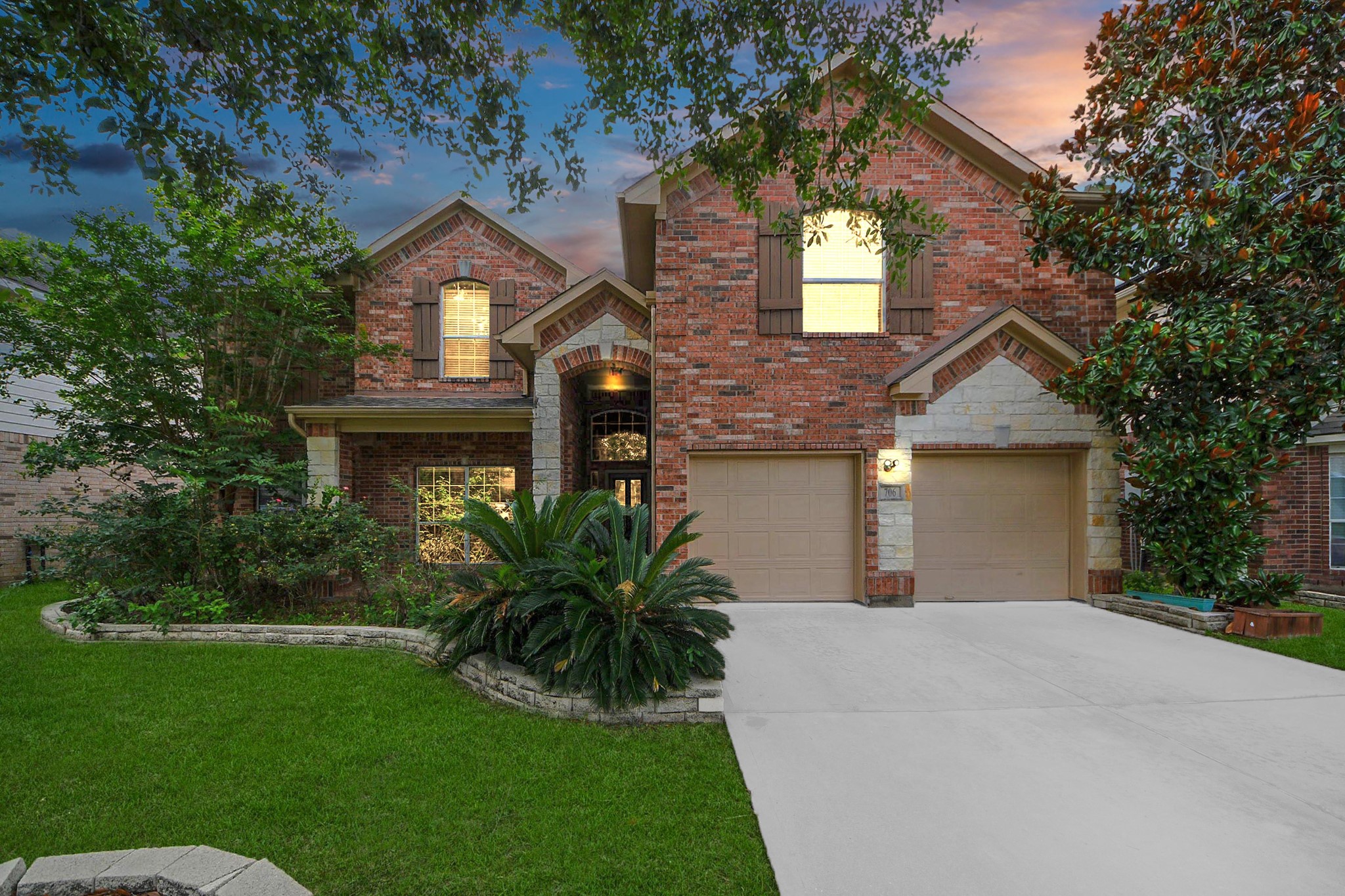 Listing photo 1