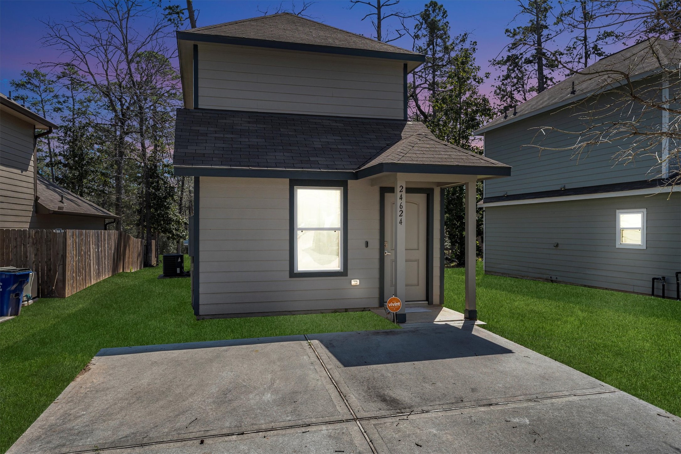 Listing photo 1