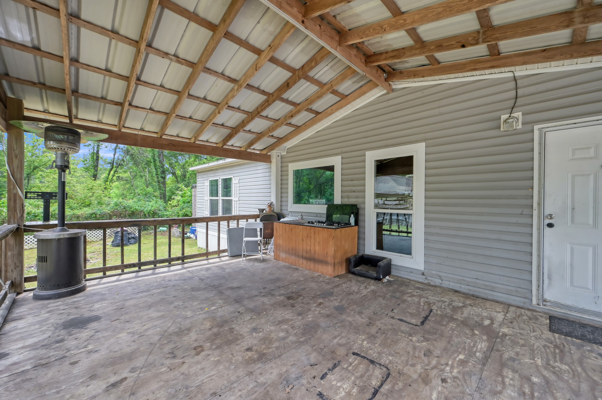 Listing photo 5