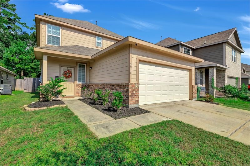 Listing photo 2