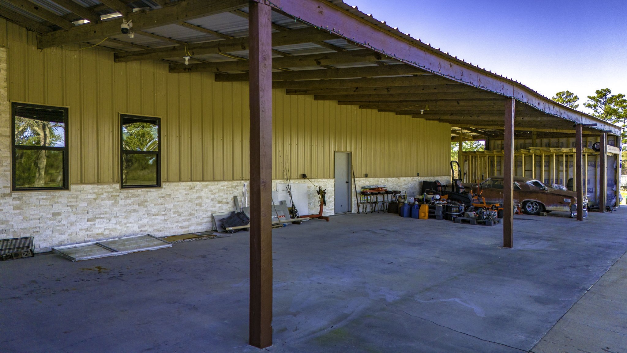 Listing photo 4