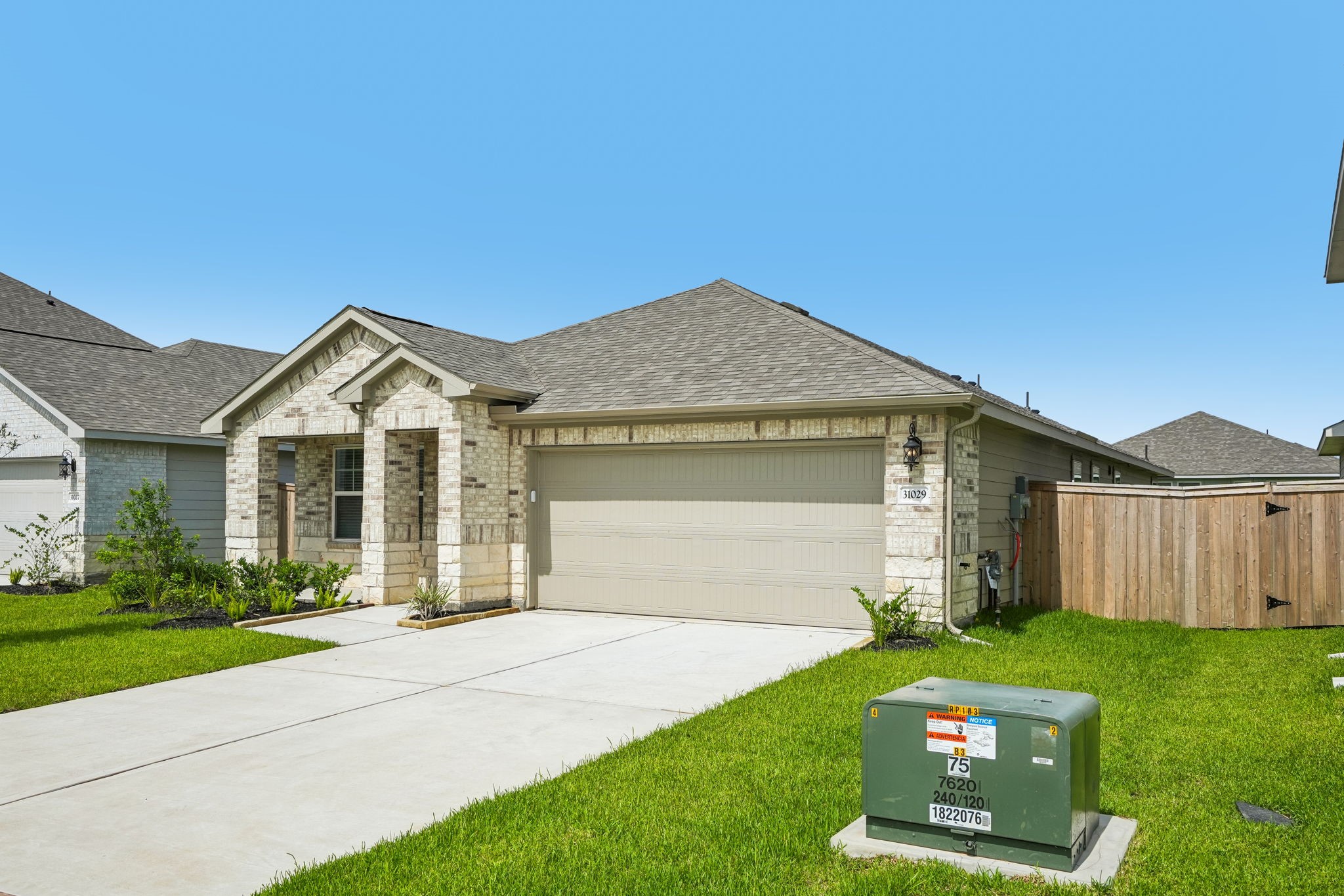 Listing photo 1