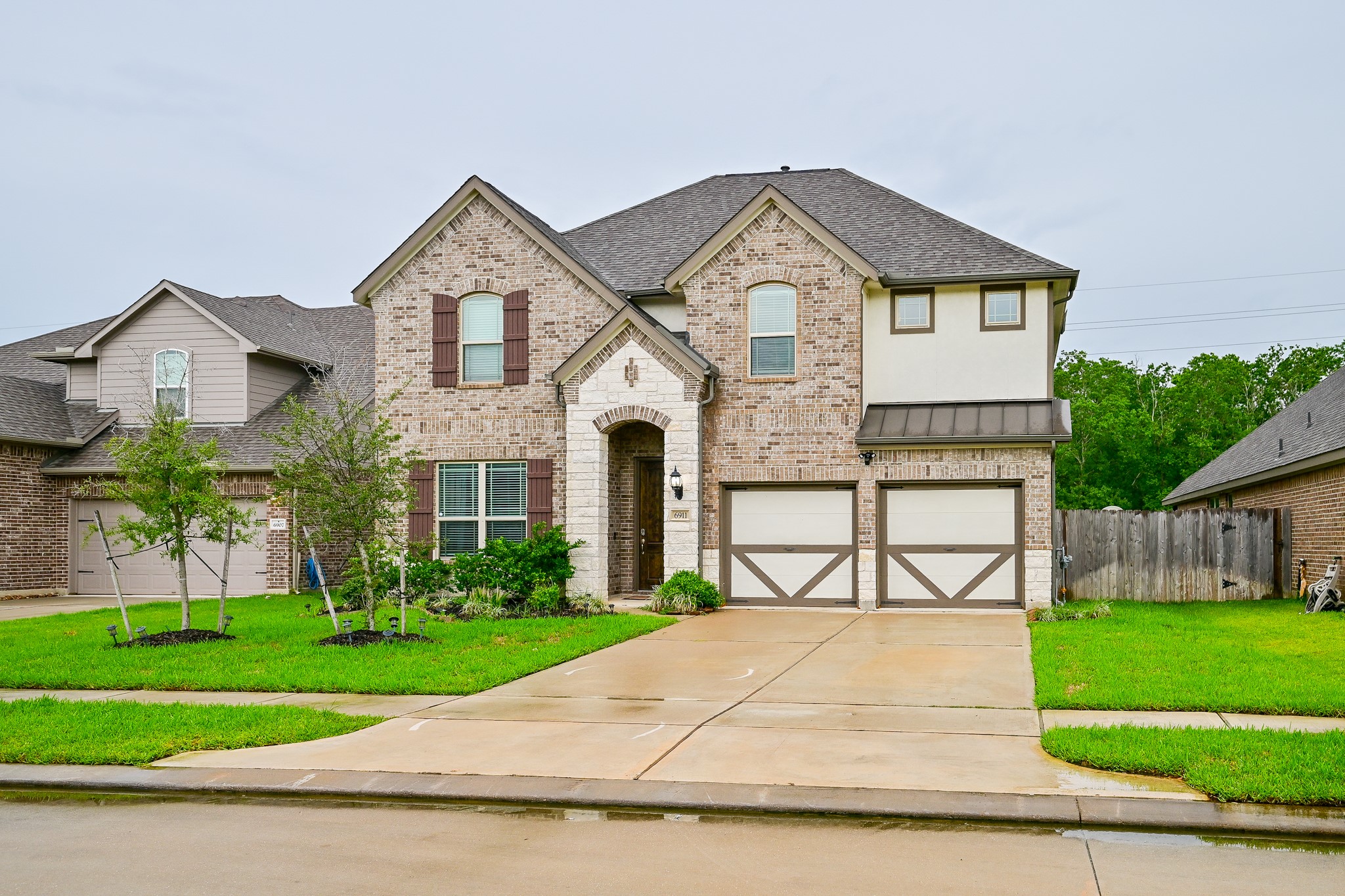 Listing photo 1